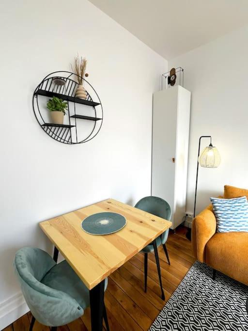 Le Diptik - T2 Hyper Centre - Proche Gare - Fibre - Netflix Apartment Chateauroux Ngoại thất bức ảnh